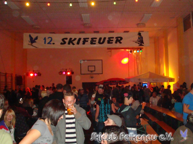 Skifeuer09_