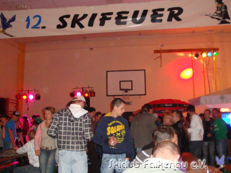 Skifeuer09_